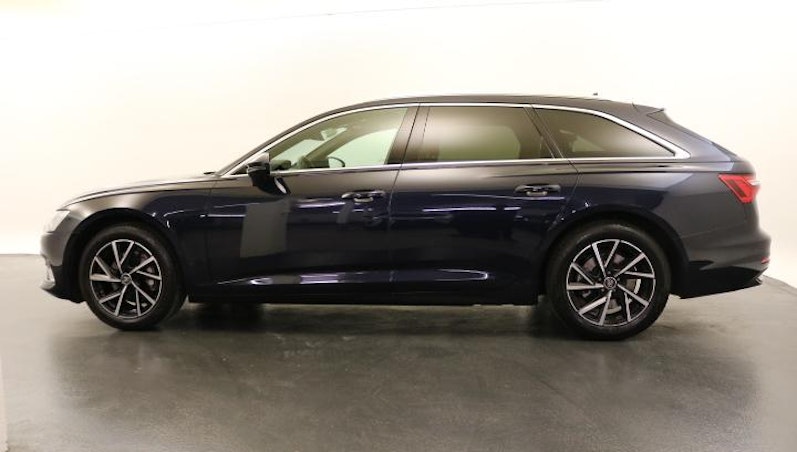 Vehicle image AUDI A6