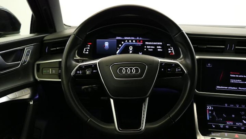 Vehicle image AUDI A6