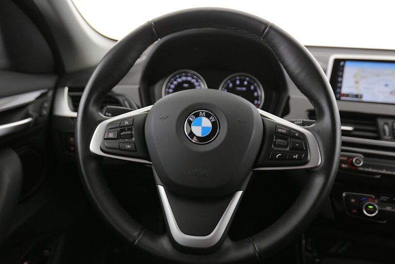 Vehicle image BMW X1