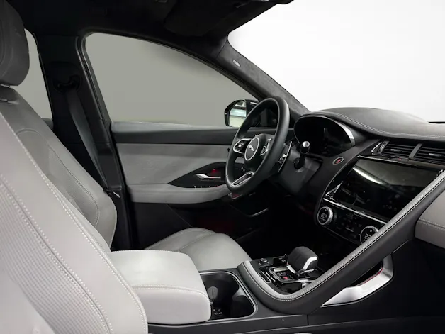Jaguar E-Pace 1.5 T 270e R-Dynamic HSE AWD