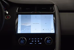 Jaguar E-Pace 1.5 T 270e R-Dynamic HSE AWD