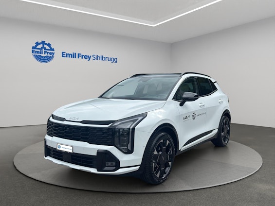 First vehicle image First vehicle image