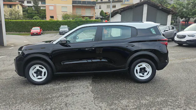 Opel Frontera 1.2 T HEV Edition