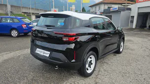 Opel Frontera 1.2 T HEV Edition
