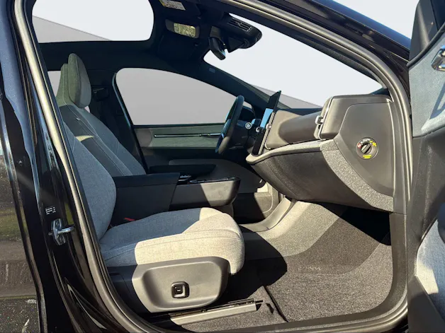 Volvo EX30 E60 Twin Ultra Performance AWD