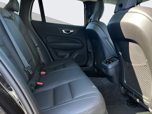 Volvo V60 2.0 B4 Ultra Dark
