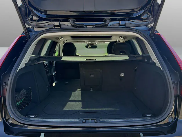 Volvo V60 2.0 B4 Ultra Dark