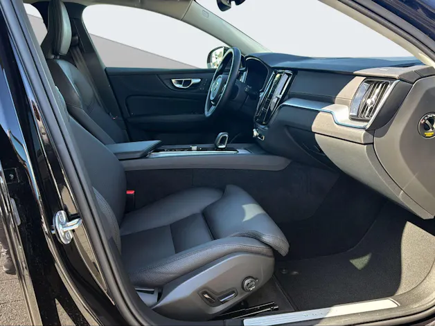 Volvo V60 2.0 B4 Ultra Dark