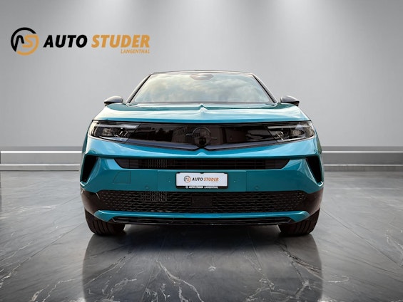 Vehicle image 14 Vehicle image 14