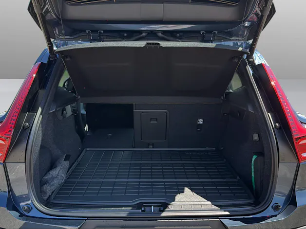 Volvo XC40 2.0 B3 MH XCITE
