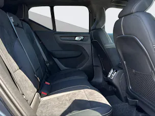 Volvo XC40 2.0 B3 MH XCITE