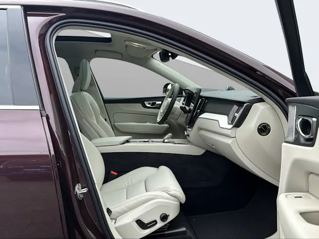 Volvo XC60 2.0 T8 TE Ultra Bright eAWD