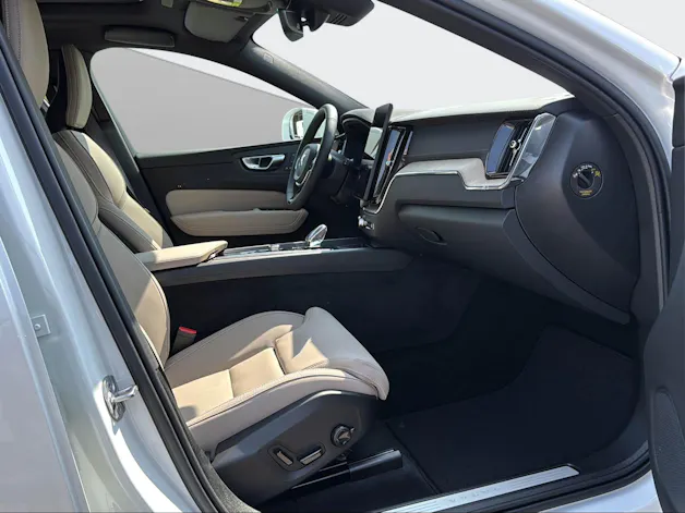 Volvo XC60 2.0 T6 TE Ultra Bright eAWD