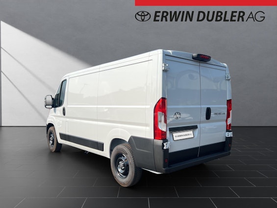 Vehicle image 2 Vehicle image 2