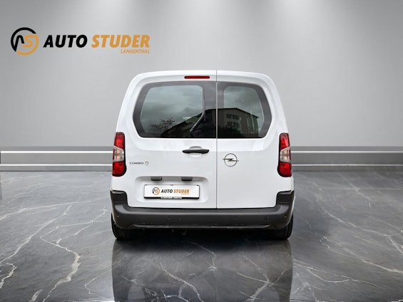 Vehicle image 9 Vehicle image 9