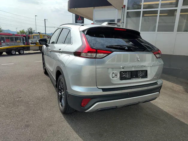 Mitsubishi Eclipse Cross 2.4 PHEV Style Business 4x4