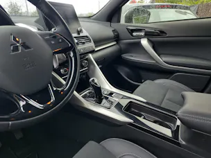 Mitsubishi Eclipse Cross 2.4 PHEV Style Business 4x4