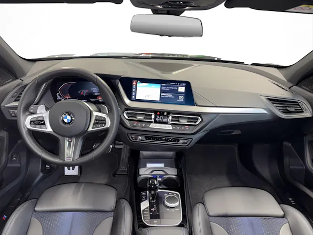 BMW 120d xDrive SAG