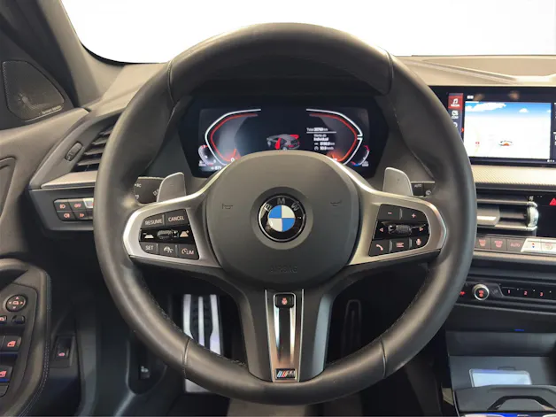 BMW 120d xDrive SAG
