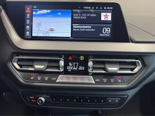 BMW 120d xDrive SAG