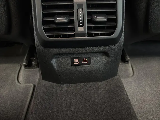 BMW 120d xDrive SAG