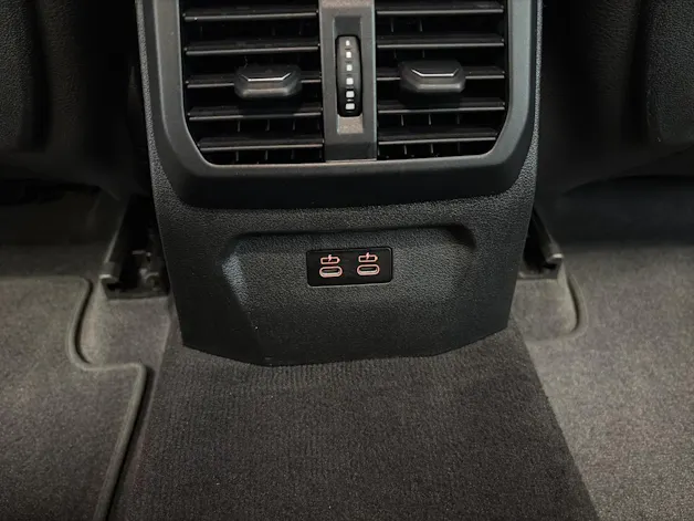 BMW 120d xDrive SAG