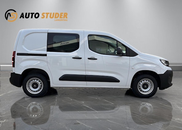 Vehicle image 12 Vehicle image 12