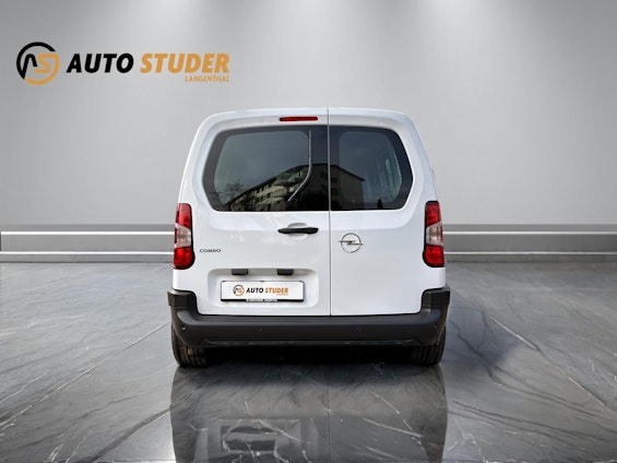 Vehicle image 9 Vehicle image 9