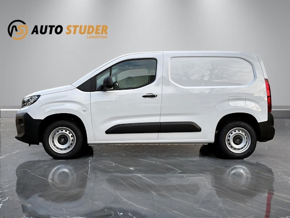 Vehicle image 7 Vehicle image 7