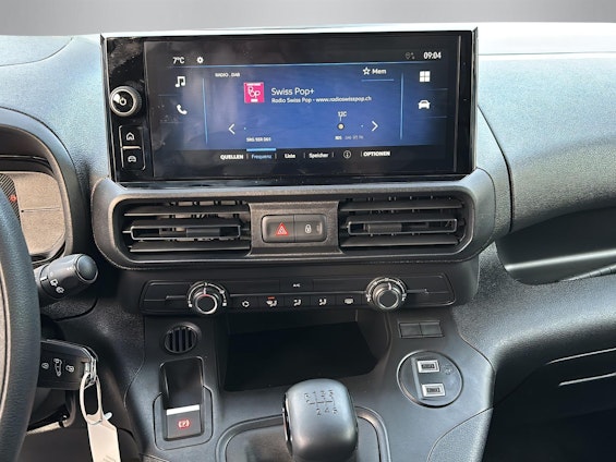 Vehicle image 5 Vehicle image 5