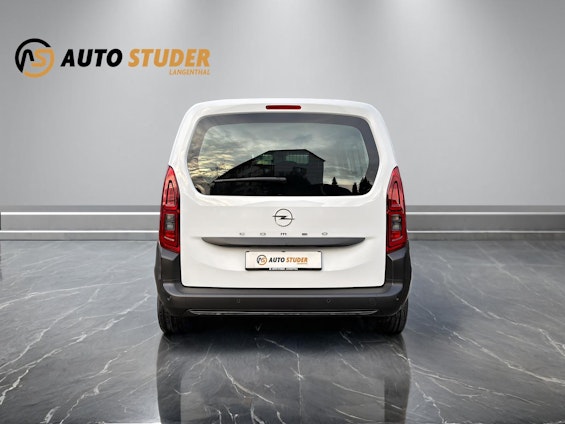 Vehicle image 9 Vehicle image 9