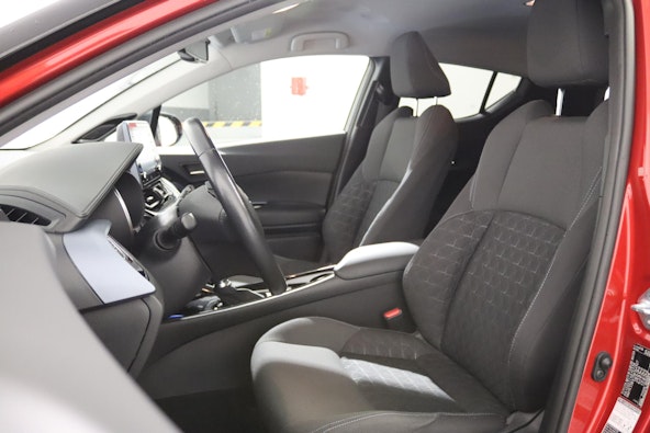 Vehicle image 7