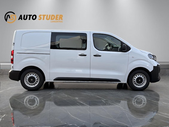 Vehicle image 11 Vehicle image 11