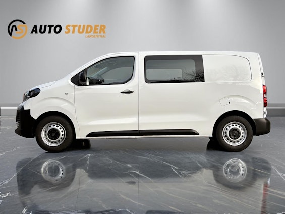 Vehicle image 6 Vehicle image 6