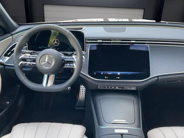 Mercedes-Benz E 300 de 4MATIC T-Modell AMG Line