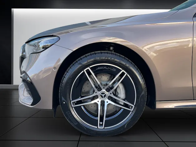 Mercedes-Benz E 300 de 4MATIC T-Modell AMG Line