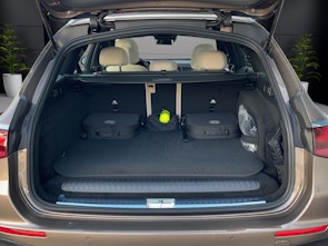 Vehicle image MERCEDES-BENZ E 300 de AMG Line 4matic Kombi