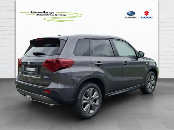 Vehicle image 5 Vehicle image 5