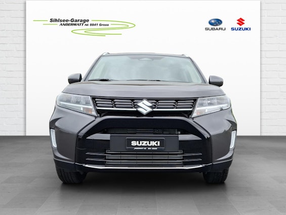 First vehicle image First vehicle image