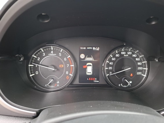 Vehicle image 9 Vehicle image 9