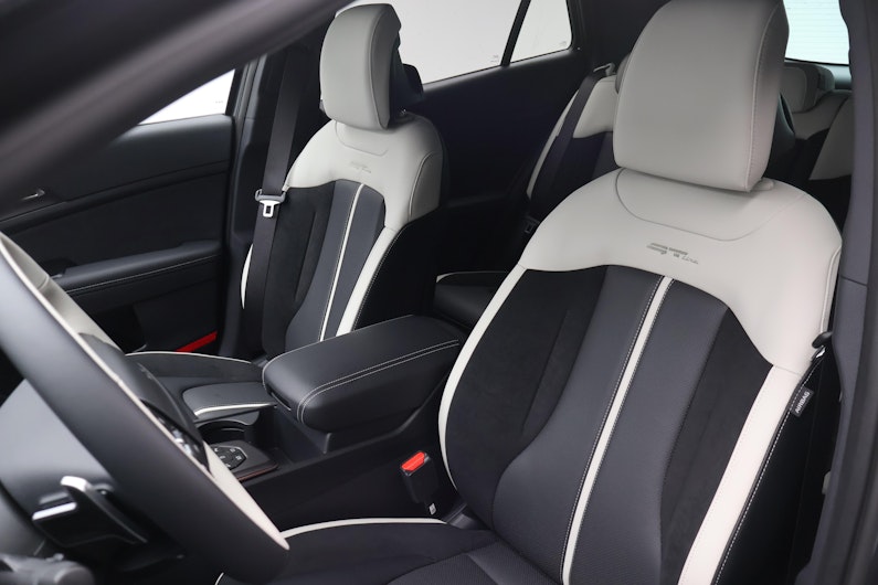 Vehicle image KIA SPORTAGE