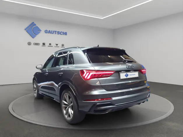 Audi Q3 35 TDI S line quattro S-tronic
