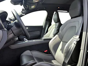 VOLVO XC60 2.0 T6 TE Black Edition eAWD