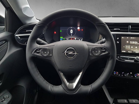 Vehicle image 9 Vehicle image 9