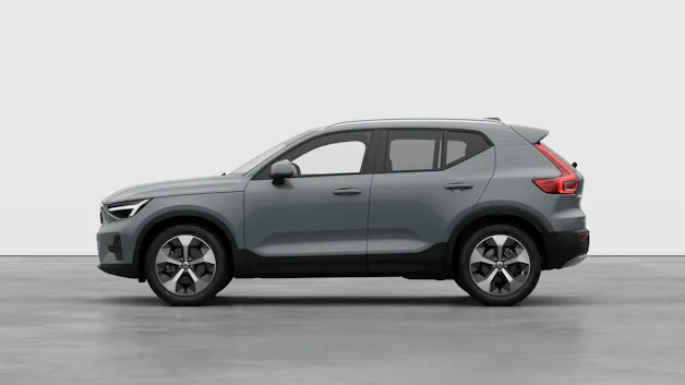 Volvo XC40 2.0 B3 MH Core XCITE