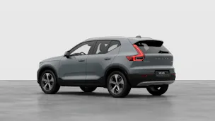 Volvo XC40 2.0 B3 MH Core XCITE
