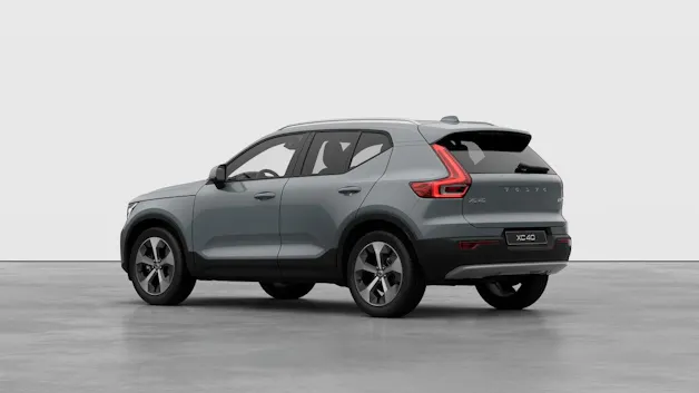 Volvo XC40 2.0 B3 MH Core XCITE