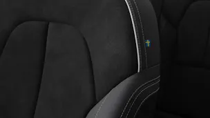 Volvo XC40 2.0 B3 MH Core XCITE