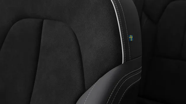 Volvo XC40 2.0 B3 MH Core XCITE
