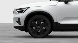 Volvo EC40 Twin Performance Ultra Black Edition AWD